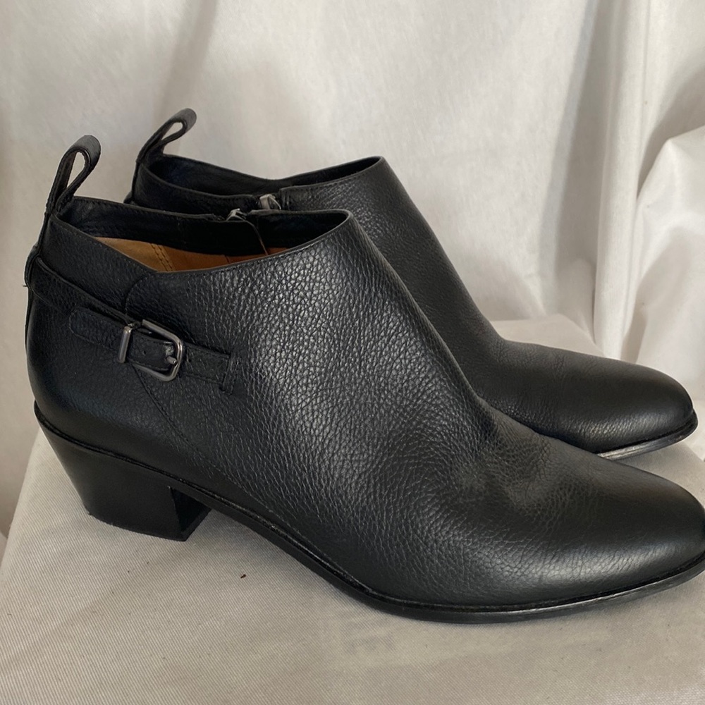 Via Spiga Black Leather Ankle Boots